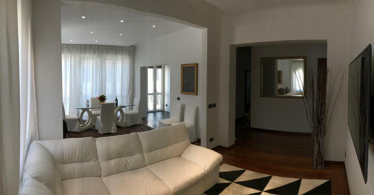 Mirandola Guest House Firenze Bagian luar foto