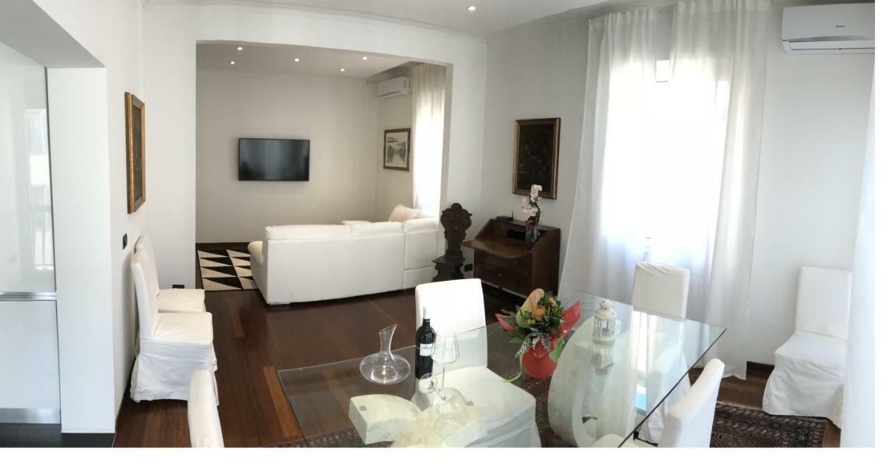 Mirandola Guest House Firenze Bagian luar foto